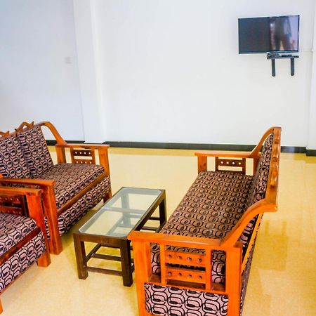 Mindana Residence Анурадхапура Екстериор снимка